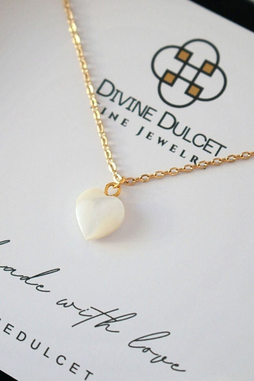 Collar Corazón de Concha Natural Bañado en Oro 24K