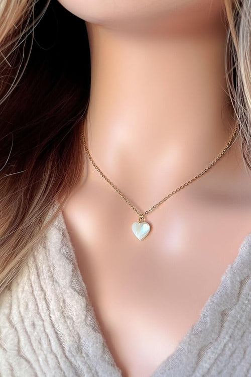 Collar Corazón de Concha Natural Bañado en Oro 24K