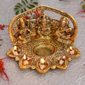 Diya Sagrada de Lakshmi, Ganesha y Saraswati — Trió Divino